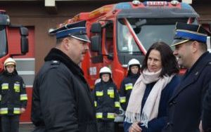 Przekazanie wozu stażackiego dla OSP Gorzyce