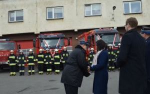 Przekazanie wozu stażackiego dla OSP Gorzyce