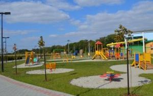 NAUTICA - Orlik, Plac zabaw - Siłownia